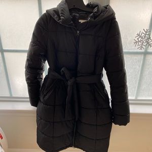 Maternity black puffy coat with tie size small